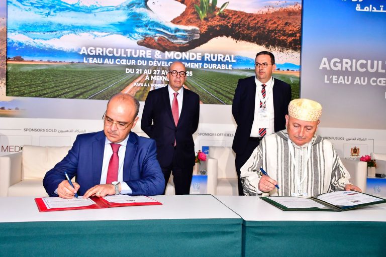 17e édition du Salon International de l’Agriculture au Maroc – SIAM 2025 :BIOPHARMA et la FMERBOZ s’allient pour la préservation de la race Blonde d’Oulmès-Zaer.